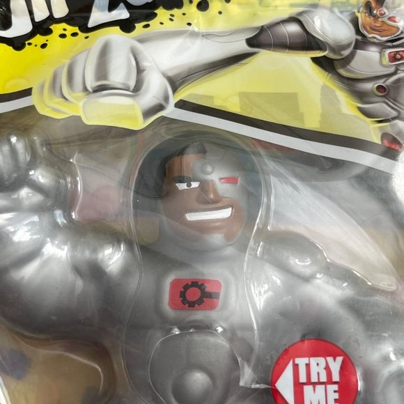 Heroes of Goo Jit Zu Cyborg Super Crunchy & Stretchy DC Comics New 2021 - Picture 2 of 4